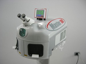 Laser Master 100